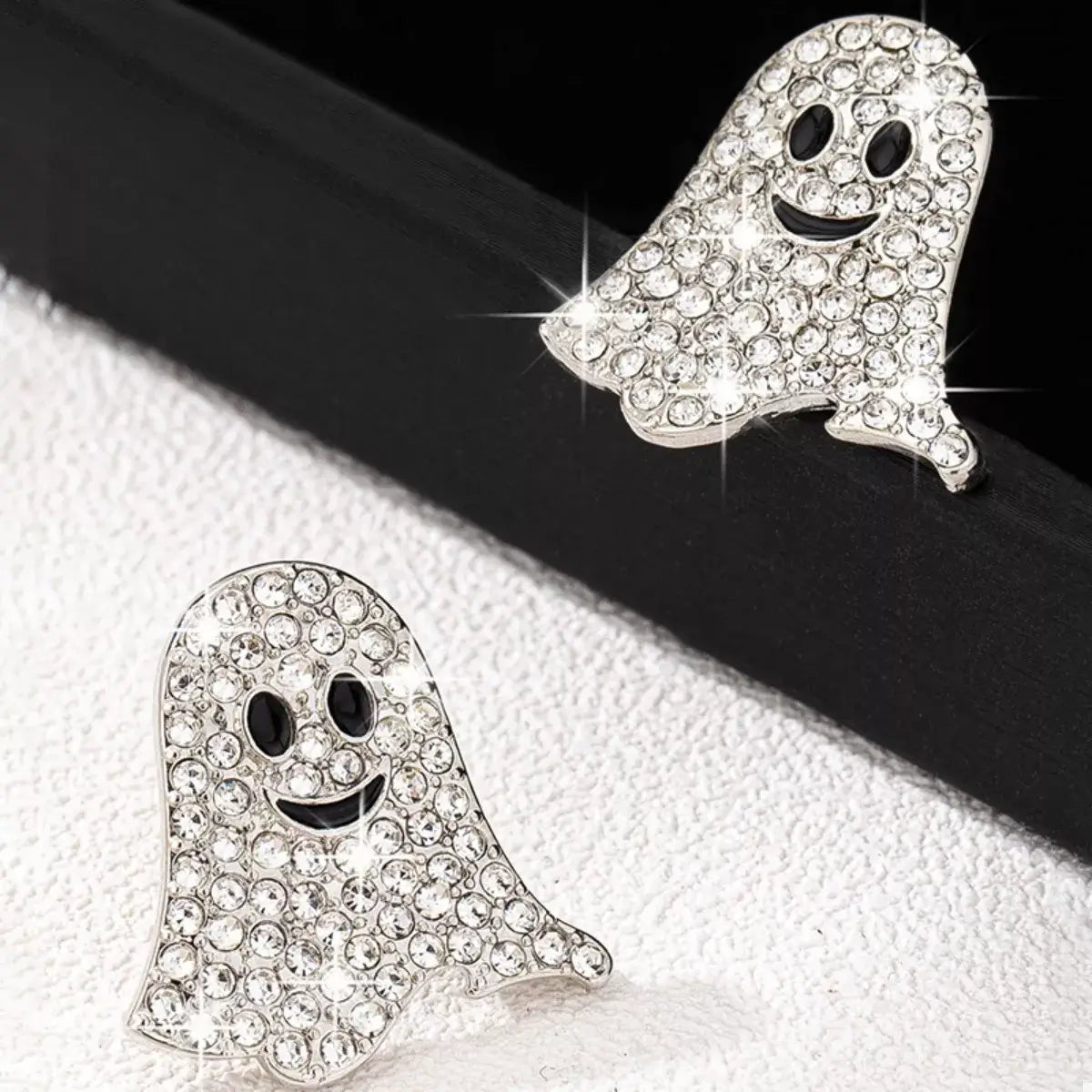 2 Pair Halloween Ghost Rhinestone Stud Earrings