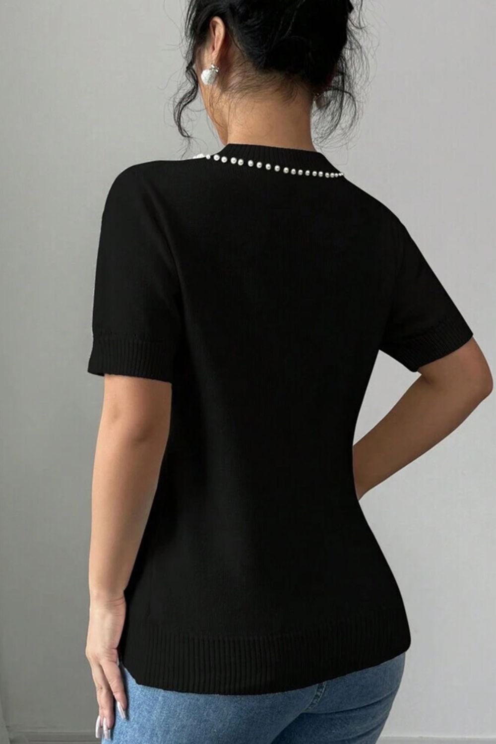 Pearl Bow Necklace Embellished Short Sleeve Knit Top