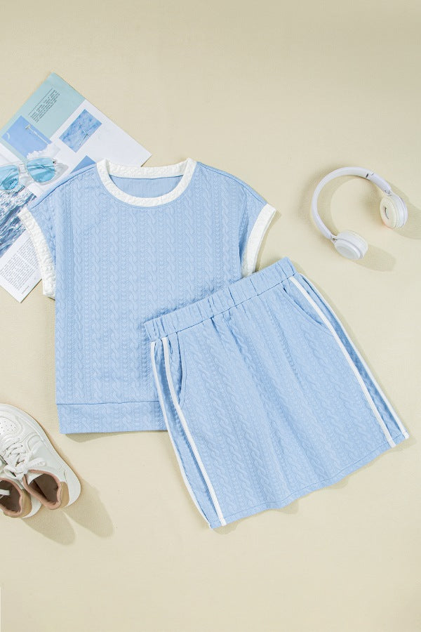 Contrast Trim Textured Crewneck Tee and Pocketed Skirt Set
